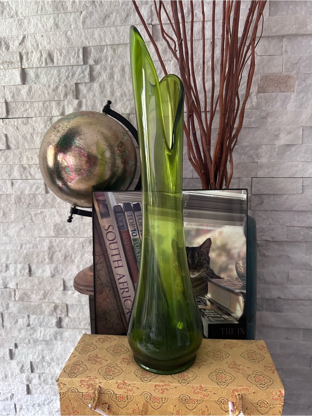 L.E. Smith Simplicity Vintage Avocado Green Glass Decorative 19” Swung Vase